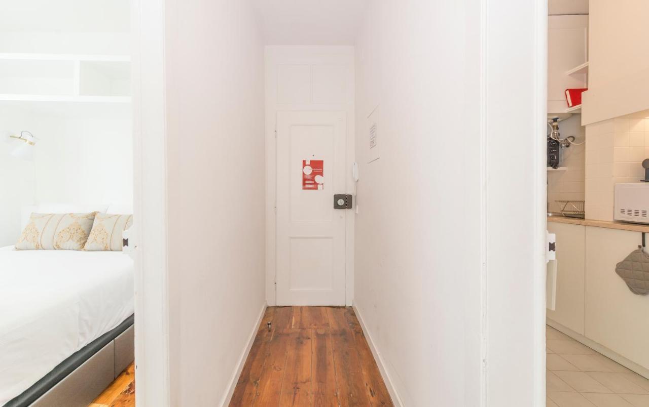 Live Like A Local @ Casa Da Esquina - Wifi & A/C Apartment Lisbon Exterior photo