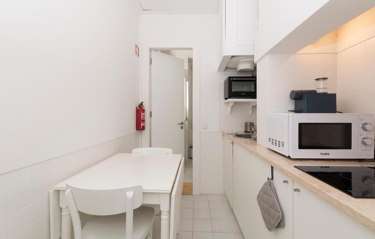 Live Like A Local @ Casa Da Esquina - Wifi & A/C Apartment Lisbon Exterior photo